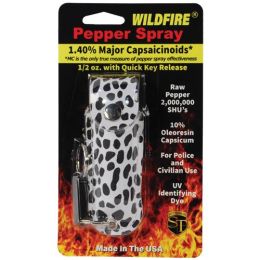 Wildfire 1.4% MC 1/2 oz pepper spray fashion leatherette holster and quick release keychain cheetah black/white